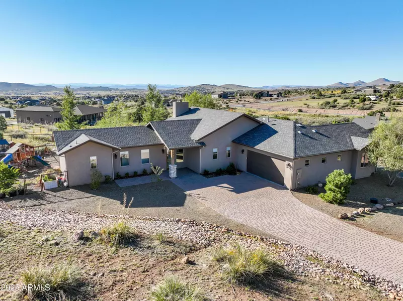 9410 N Legend Hills Road, Prescott Valley, AZ 86315