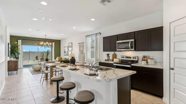 San Tan Valley, AZ 85140,5526 E Axle Lane