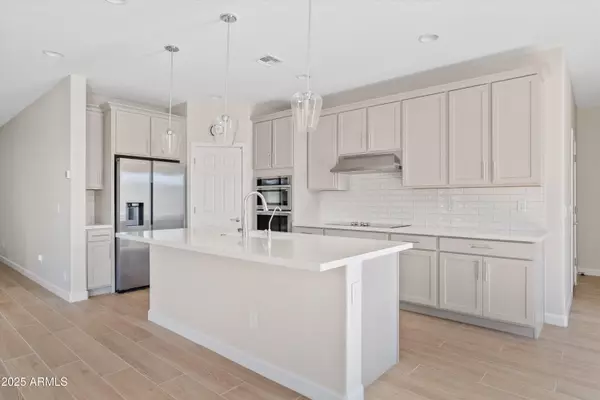 Mesa, AZ 85212,9817 E SATELLITE Drive