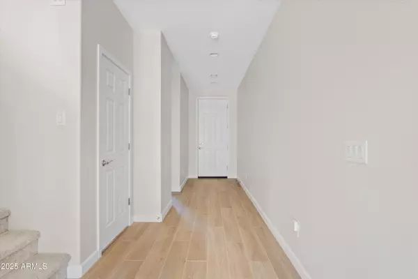 Mesa, AZ 85212,9817 E SATELLITE Drive