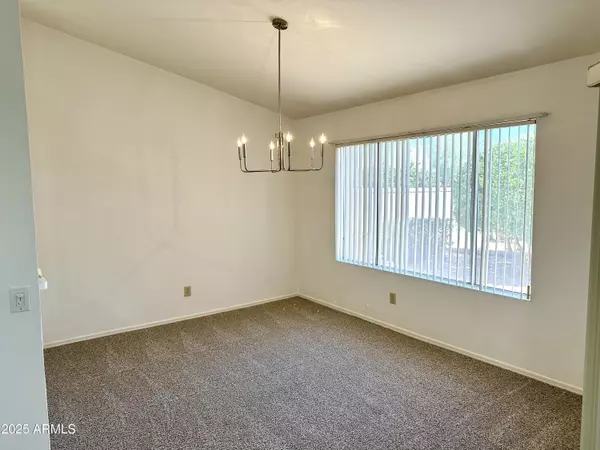 Chandler, AZ 85249,6957 S OAKMONT Drive
