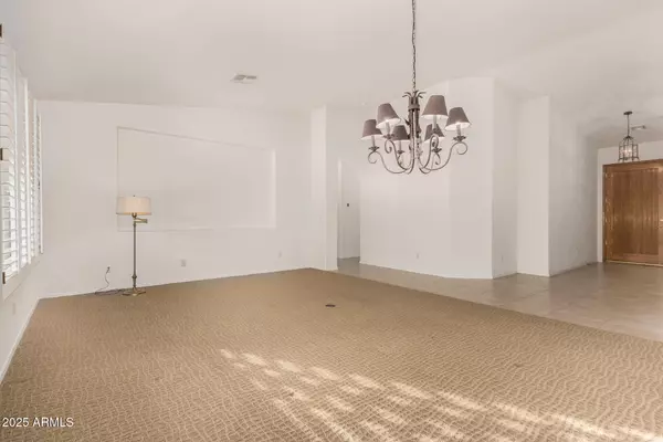 Chandler, AZ 85286,2005 W LONGHORN Drive