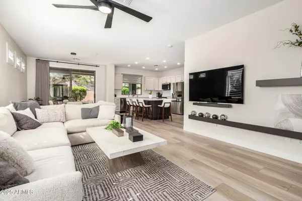 41502 N CHASE OAKS Way, Anthem, AZ 85086