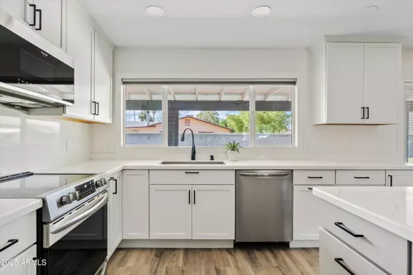 Chandler, AZ 85226,526 N CRISS Street