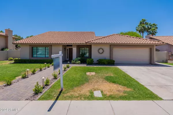 1449 W ANTIQUA Drive, Gilbert, AZ 85233