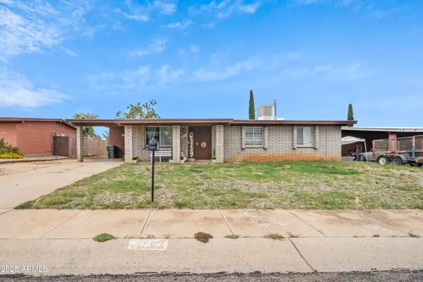 Sierra Vista, AZ 85635,3717 N MALLARD Circle