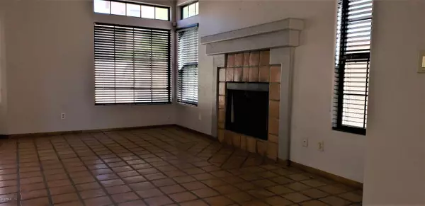 4592 W DUBLIN Street, Chandler, AZ 85226