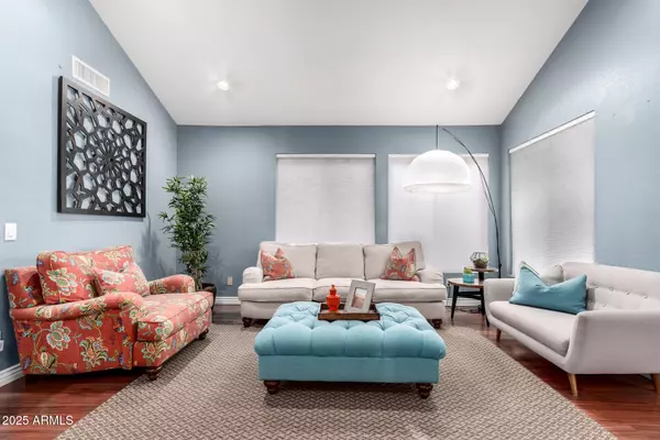 Scottsdale, AZ 85254,5927 E GRANDVIEW Road