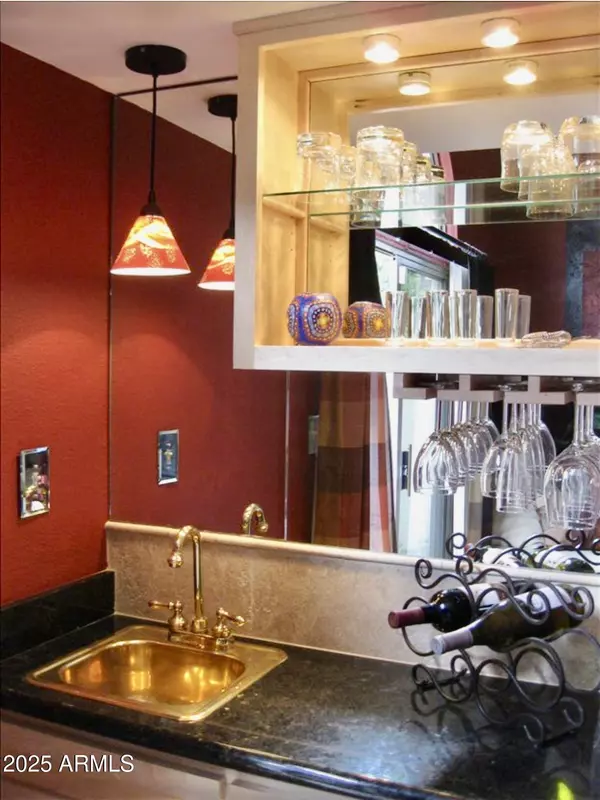 Phoenix, AZ 85029,2644 W Desert Cove Avenue