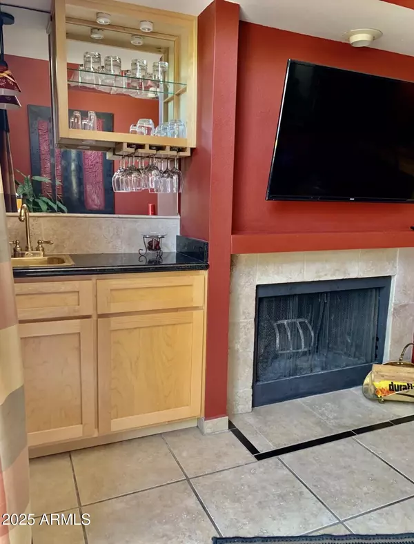 Phoenix, AZ 85029,2644 W Desert Cove Avenue