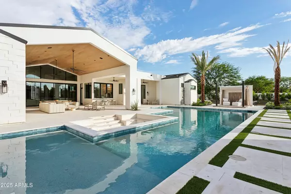 Paradise Valley, AZ 85253,4534 E PEBBLE RIDGE Road