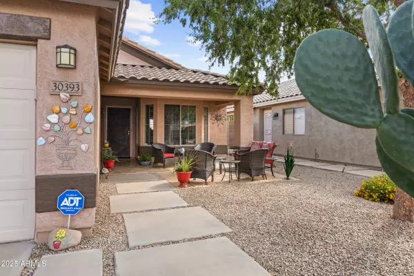 San Tan Valley, AZ 85143,30393 N CORAL BEAN Drive