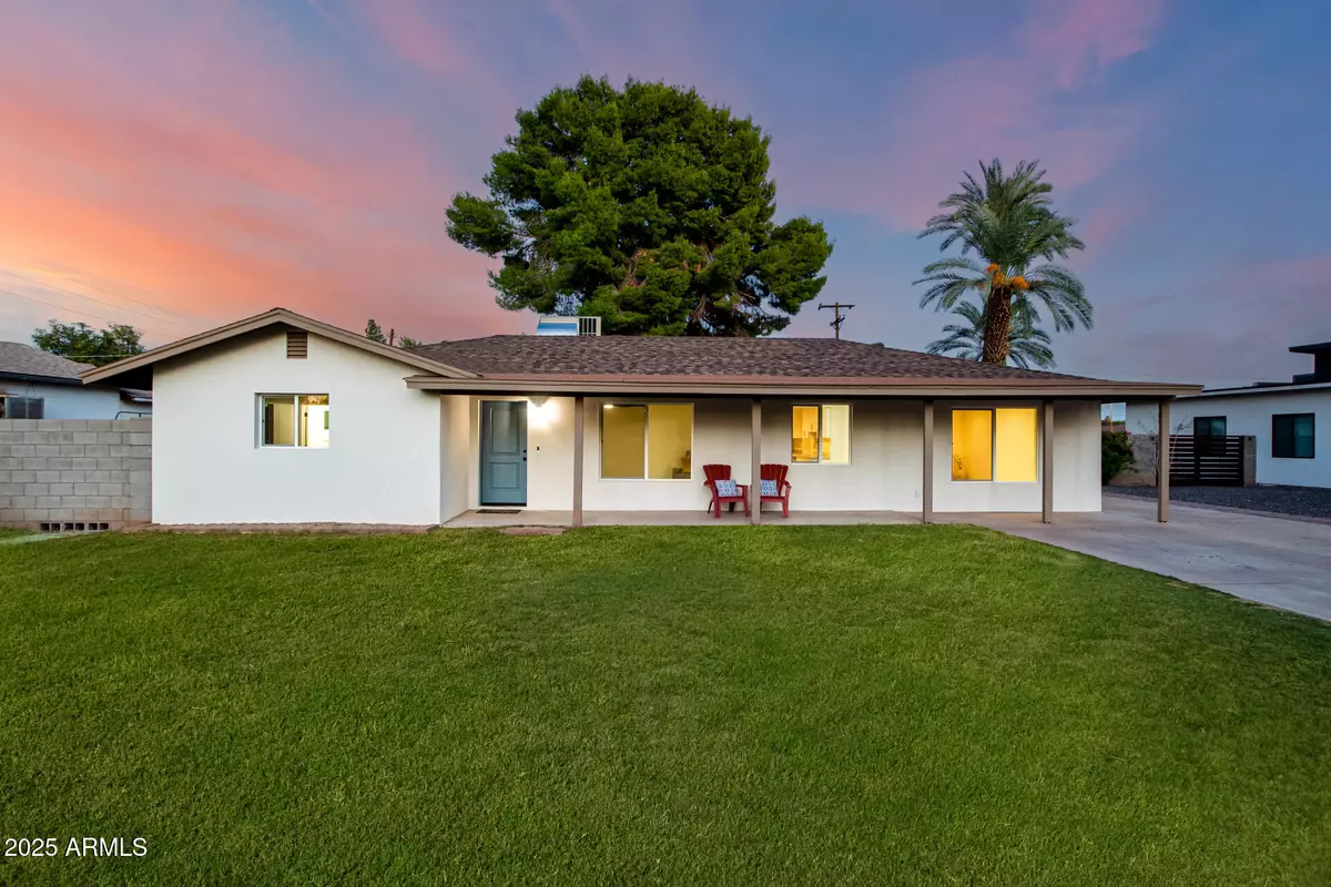 Phoenix, AZ 85008,2231 N 38TH Way