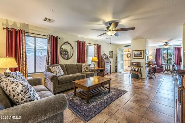 Casa Grande, AZ 85122,1456 E HOLIDAY Drive