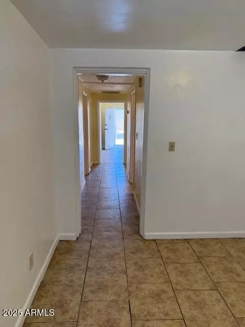 Mesa, AZ 85201,416 N LEWIS --