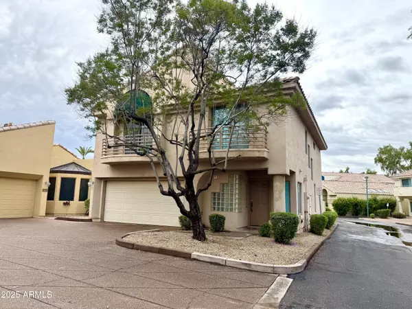 Tempe, AZ 85283,6510 S HAZELTON Lane #142