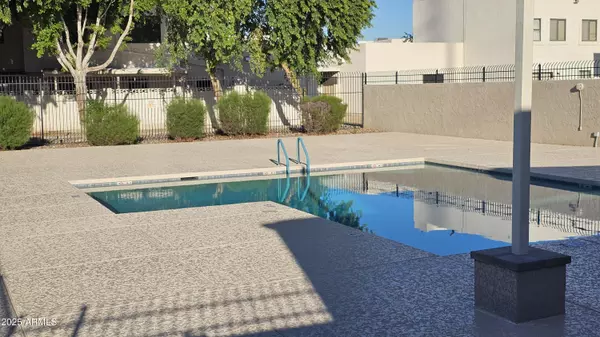 Phoenix, AZ 85023,16063 N 26TH Avenue