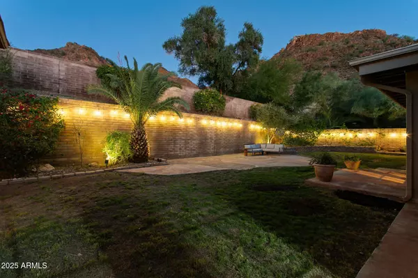 Phoenix, AZ 85020,1840 E CINNABAR Avenue