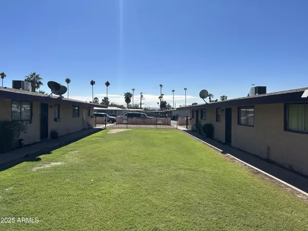 2134 W HEATHERBRAE Drive, Phoenix, AZ 85015