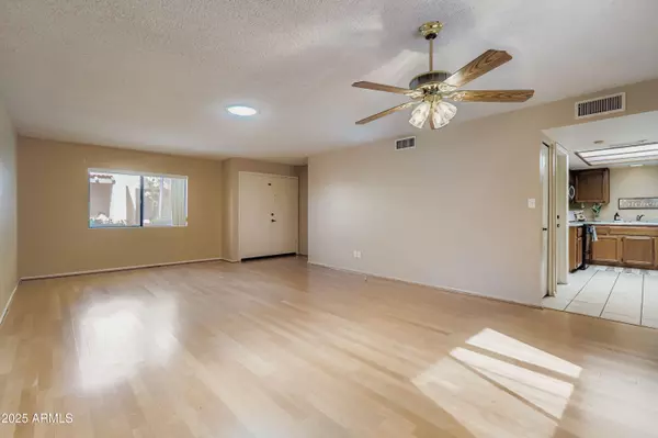 Glendale, AZ 85306,5820 W GELDING Drive