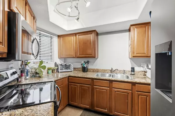 Scottsdale, AZ 85257,835 N GRANITE REEF Road #12