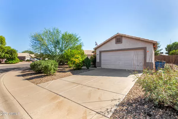 Apache Junction, AZ 85120,2279 W 20TH Avenue
