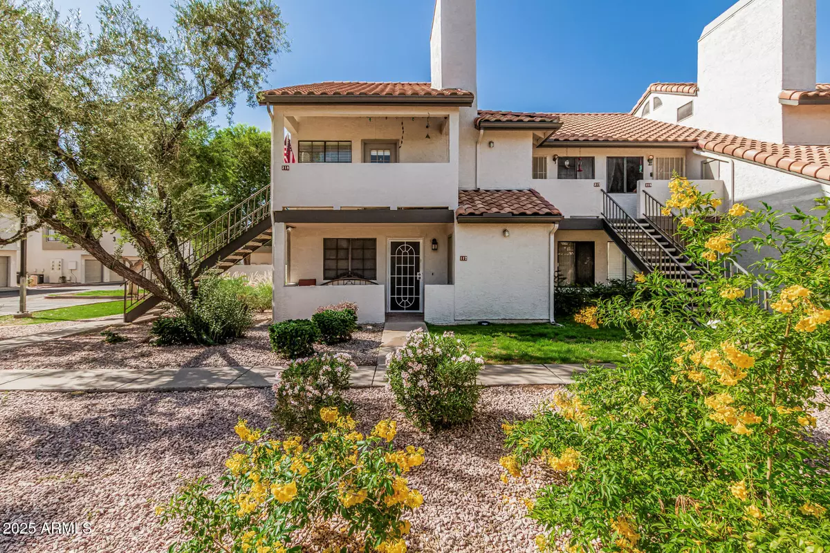 Phoenix, AZ 85027,19820 N 13TH Avenue #218