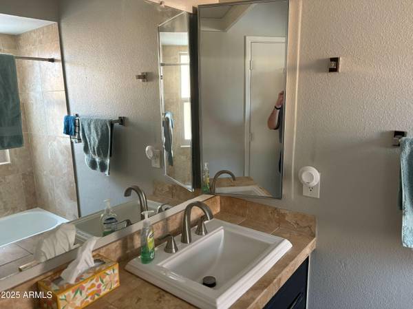 Phoenix, AZ 85020,10401 N 10TH Place #2