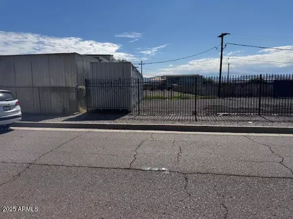 Phoenix, AZ 85034,1245 E MARICOPA Freeway