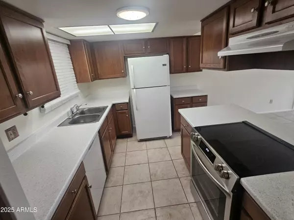 Phoenix, AZ 85028,3707 E Paradise Drive