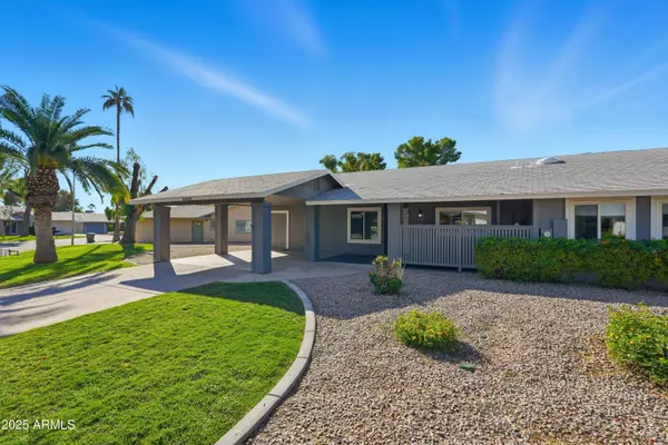 Phoenix, AZ 85044,4849 E LAKE POINT Circle