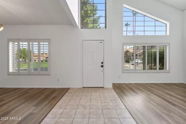 Phoenix, AZ 85032,4529 E BLUEFIELD Avenue