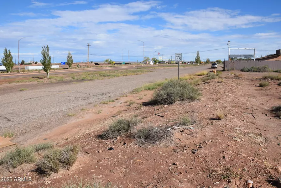 2700 W THIRD Street #19, Winslow, AZ 86047