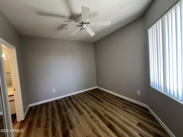 Phoenix, AZ 85027,2929 W Yorkshire Drive #2013