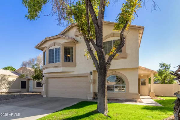 819 E GLENMERE Drive, Chandler, AZ 85225