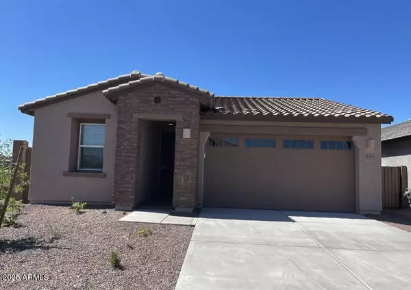 2783 E Tie Down Drive, San Tan Valley, AZ 85140