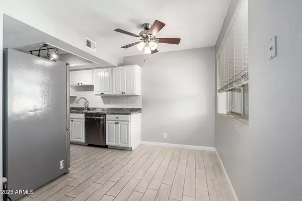 Mesa, AZ 85204,2454 E JAVELINA Avenue