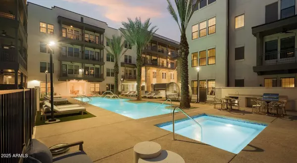 Tempe, AZ 85288,98 S RIVER Drive #A1