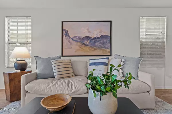 Tempe, AZ 85282,2401 W SOUTHERN Avenue #53