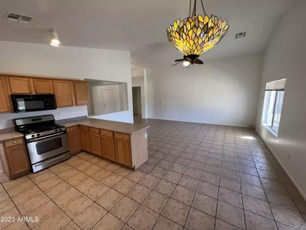 El Mirage, AZ 85335,12509 W VALENTINE Avenue