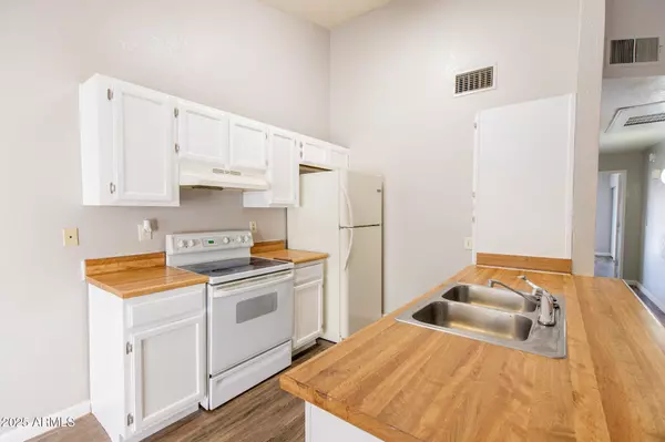 Glendale, AZ 85302,5236 W PEORIA Avenue #221