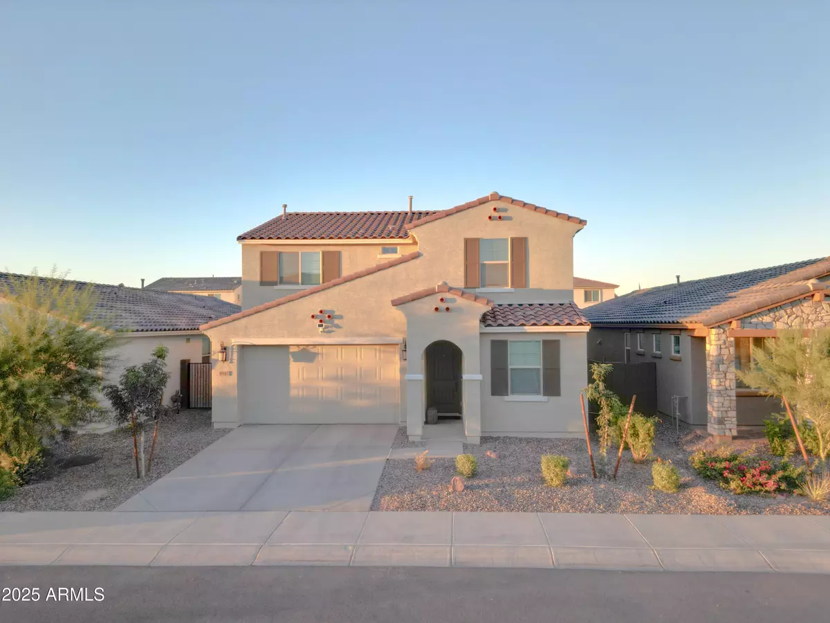 Glendale, AZ 85305,8942 W COLTER Street