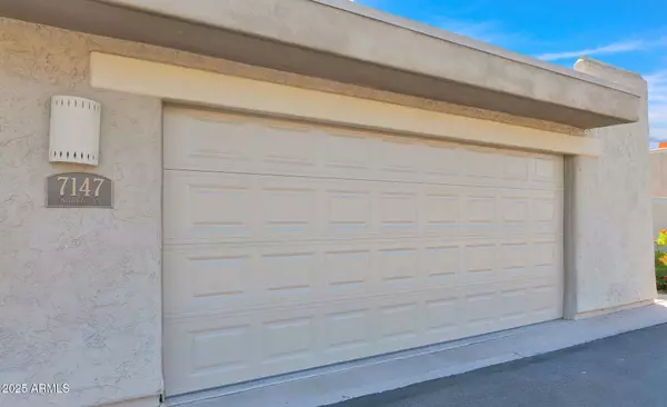 Scottsdale, AZ 85258,7147 N VIA NUEVA --