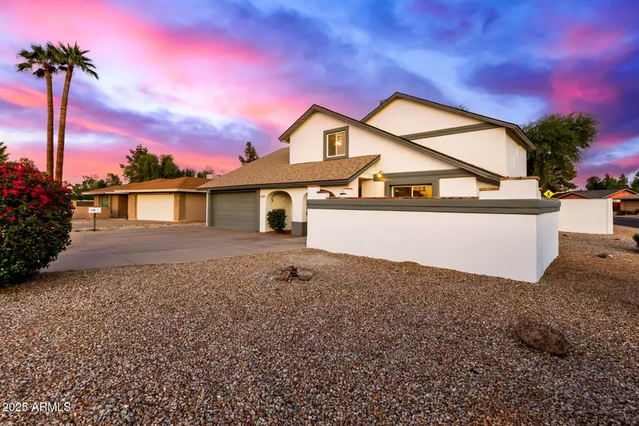 1528 W JUANITA Avenue, Mesa, AZ 85202