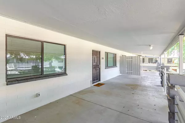Phoenix, AZ 85014,749 E MONTEBELLO Avenue #230