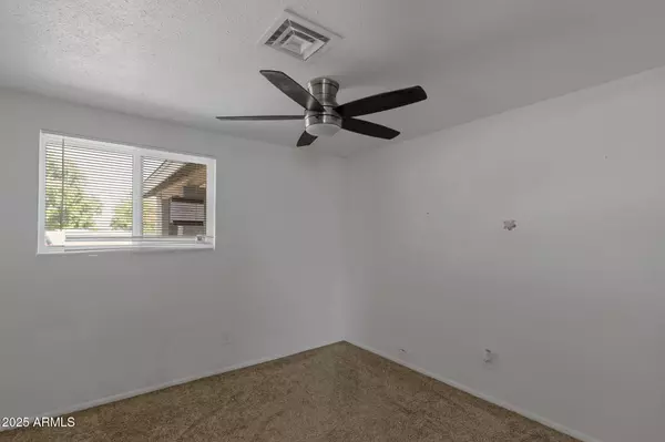 Chandler, AZ 85224,1403 W LOS ARBOLES Place
