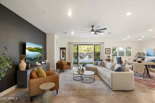 Phoenix, AZ 85042,6311 S 25th Place