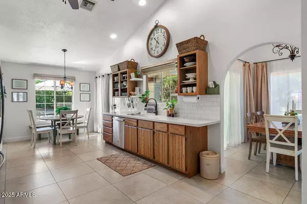 Wickenburg, AZ 85390,735 W MCLEAN Drive #-