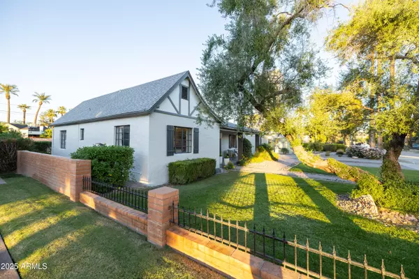 Phoenix, AZ 85003,126 W CORONADO Road