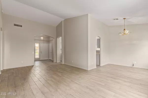 Chandler, AZ 85225,704 E SHEFFIELD Avenue